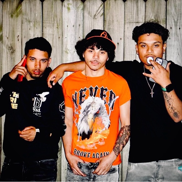 Meet your Posher, Giovanni - Picture 1 of 1